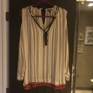 Womens open sleeves top